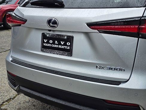 Used 2018 Lexus NX 300h AWD w/ Premium Package image 15