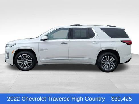 Certified 2022 Chevrolet Traverse High Country AWD/4WD image 2