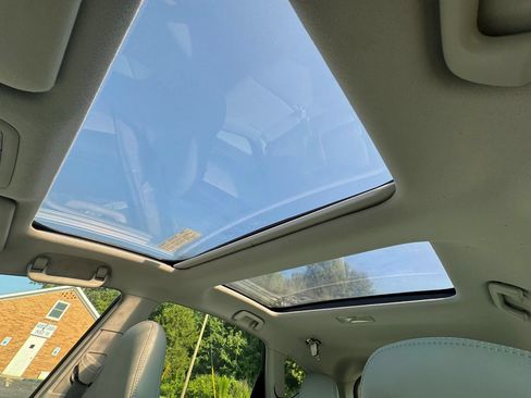 Used 2013 Toyota Prius V Five FWD image 29