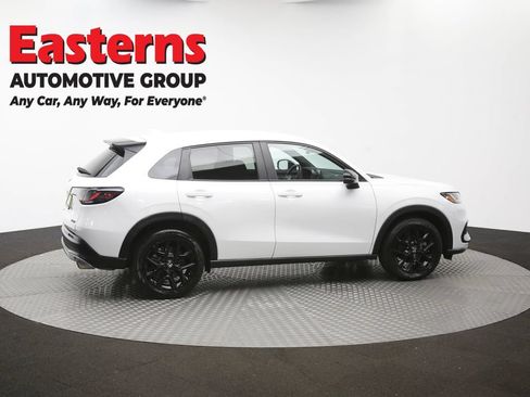 Used 2025 Honda HR-V Sport image 42