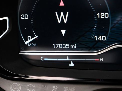 Used 2024 GMC Yukon XL Denali w/ Max Trailering Package image 18