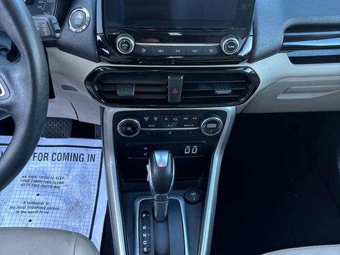 Used 2019 Ford EcoSport Titanium image 9