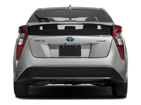 Used 2017 Toyota Prius Four FWD image 5
