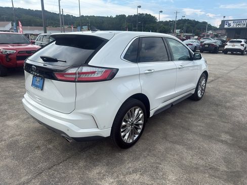 Used 2021 Ford Edge Titanium w/ Equipment Group 301A FWD image 5