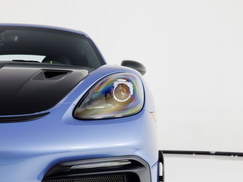 Used 2023 Porsche 718 Cayman GT4 RS RWD image 61