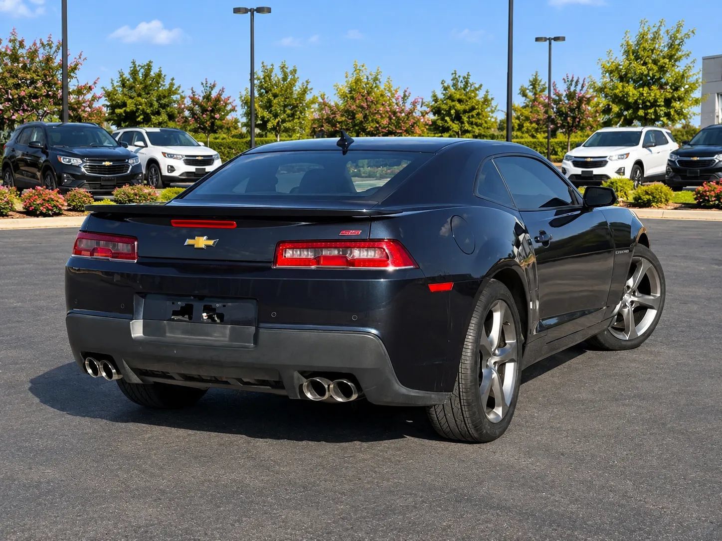 Used 2014 Chevrolet Camaro SS w/ RS Package RWD image 5