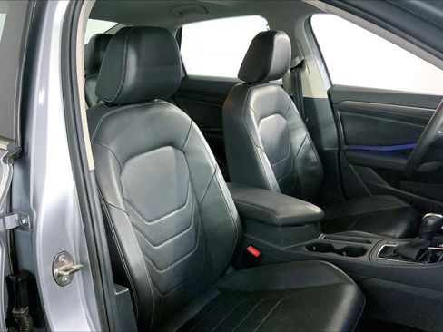 Used 2020 Volkswagen Jetta SEL Premium image 7