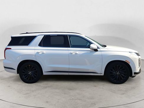 Used 2024 Hyundai Palisade Calligraphy AWD/4WD image 4