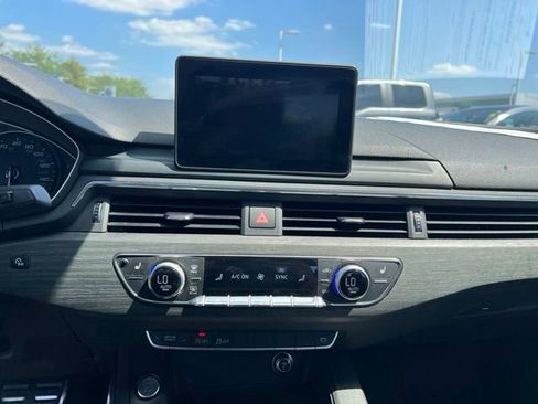 Used 2018 Audi A4 2.0T Ultra Premium w/ Convenience Package FWD image 16