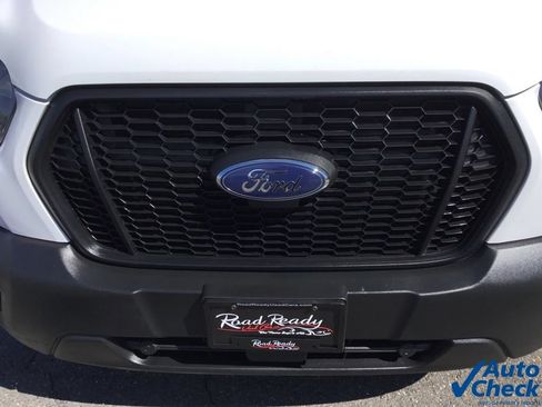 Used 2021 Ford Transit 250 148 High Roof RWD image 18