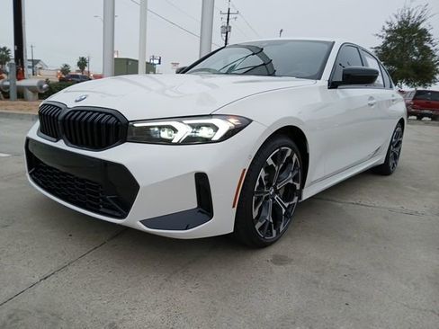 New 2025 BMW 330i Sedan w/ M Sport Package image 3