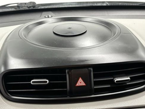 Used 2015 Kia Soul image 25