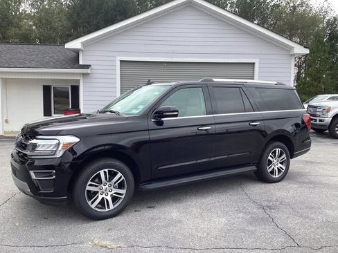 Used 2024 Ford Expedition Max Limited image 3