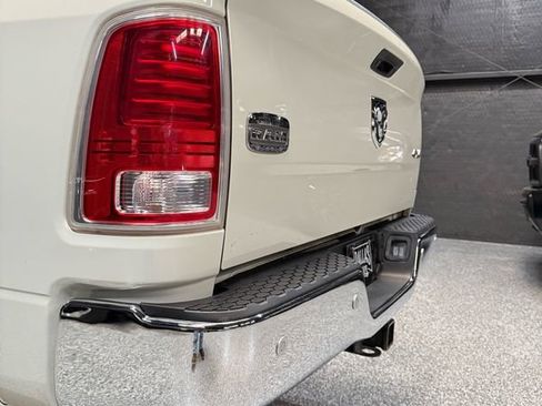 Used 2017 RAM 3500 Laramie Longhorn image 5