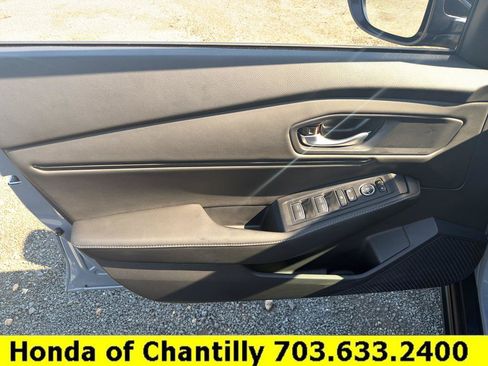 Used 2025 Honda Accord Sport image 21