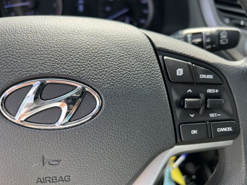 Used 2017 Hyundai Tucson SE FWD image 28