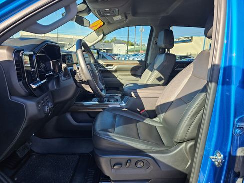 Used 2024 Chevrolet Silverado 1500 RST image 27