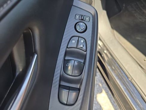 Used 2024 Nissan Sentra SV image 14