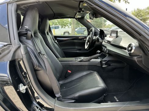 Used 2025 MAZDA MX-5 Miata RF Grand Touring RWD image 8