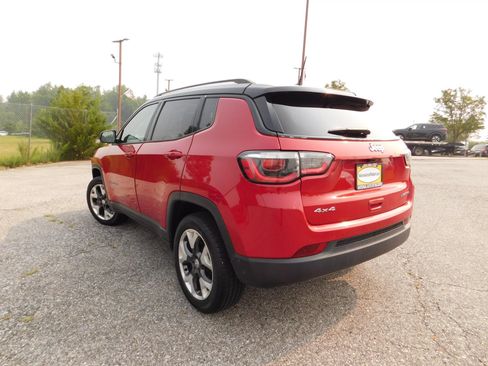 Used 2018 Jeep Compass Limited w/ Navigation Group AWD/4WD image 6