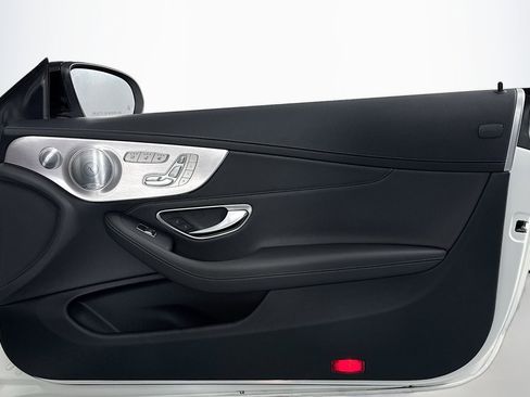 Used 2019 Mercedes-Benz C 300 Cabriolet image 23