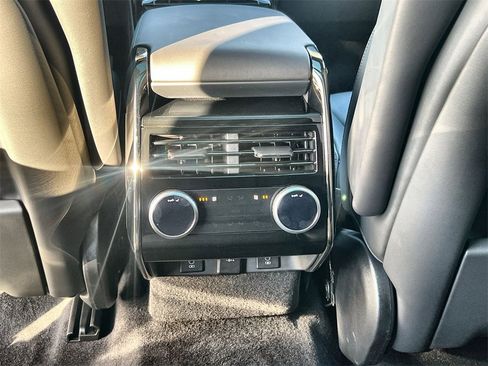 New 2026 Land Rover Range Rover Sport SE image 16