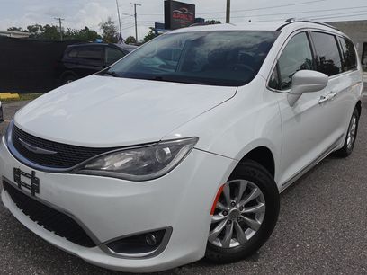 Used 2018 Chrysler Pacifica Touring-L