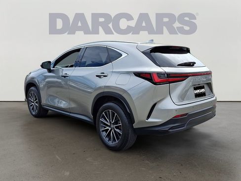 Used 2024 Lexus NX 250 FWD image 4
