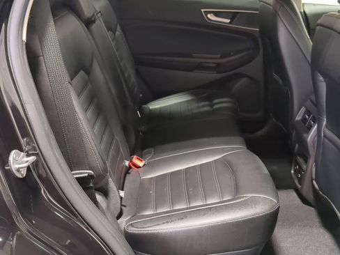 Used 2024 Ford Edge SEL w/ Convenience Package image 27