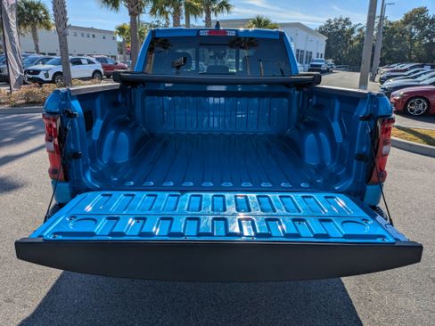 Used 2025 RAM 1500 Classic Warlock image 18