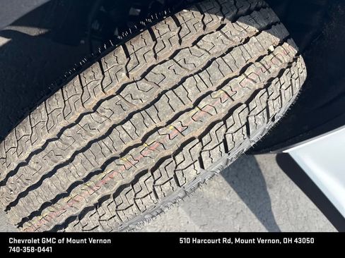 New 2026 GMC Acadia AT4 w/ Super Cruise Package image 28