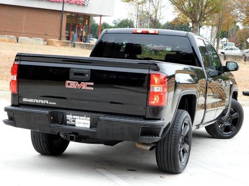 Used 2019 GMC Sierra 1500 Limited Elevation w/ Elevation Edition image 9