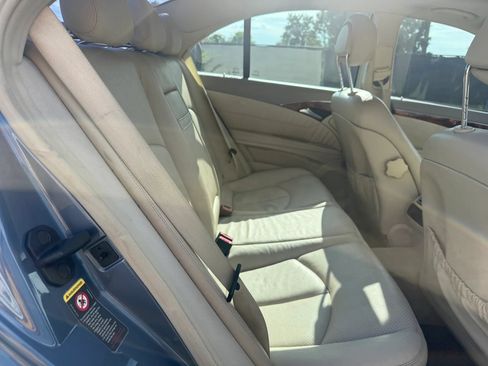 Used 2004 Mercedes-Benz E 500 4MATIC Sedan image 20