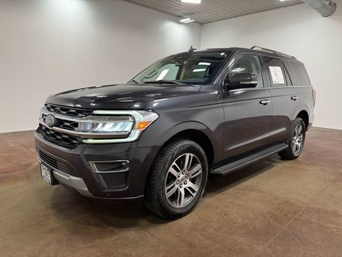 Used 2024 Ford Expedition Limited AWD/4WD image 39