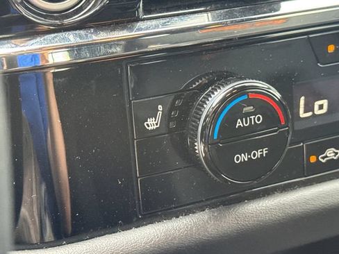 Used 2023 Nissan Pathfinder Rock Creek AWD/4WD image 23