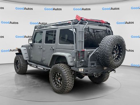 Used 2015 Jeep Wrangler Unlimited Sport w/ Quick Order Package 24S AWD/4WD image 5