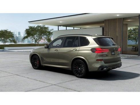 New 2026 BMW X5 xDrive40i w/ M Sport Package image 2