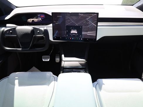 Used 2022 Tesla Model X Plaid AWD/4WD image 17