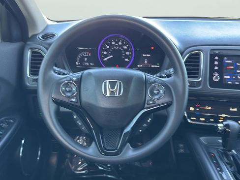 Used 2020 Honda HR-V EX image 16