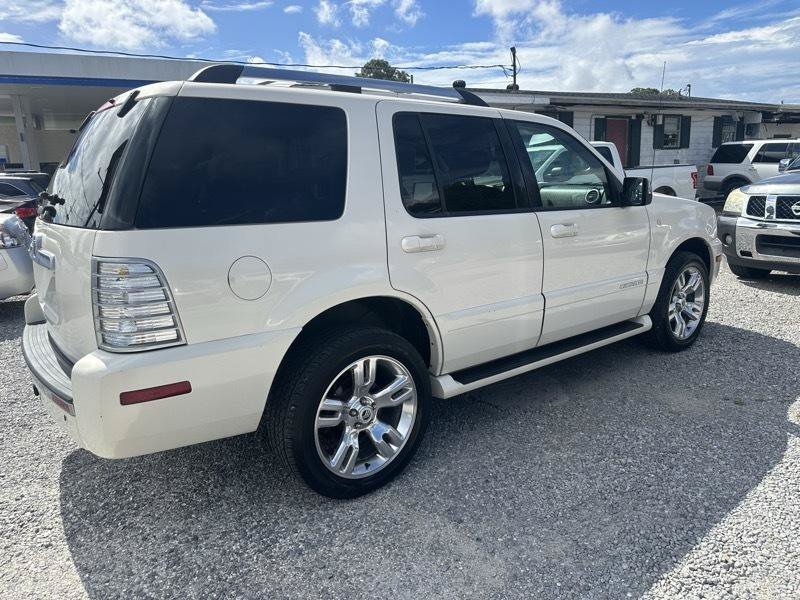 Used 2009 Mercury Mountaineer Premier RWD image 4