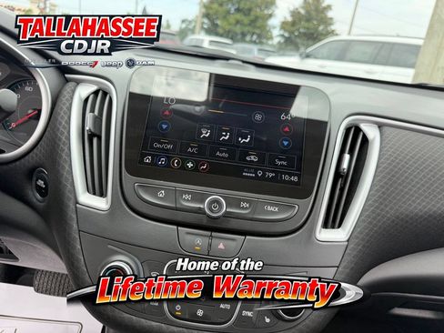Used 2025 Chevrolet Malibu LT FWD image 24