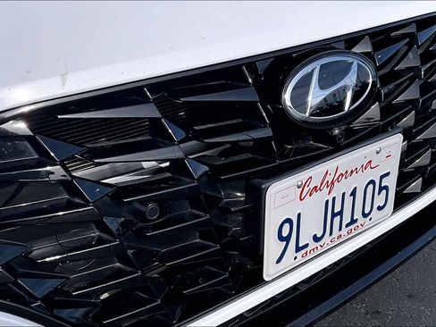 Used 2023 Hyundai Sonata Limited image 29