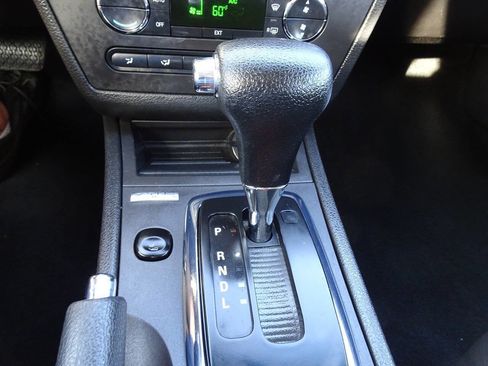 Used 2009 Mercury Milan Premier image 25