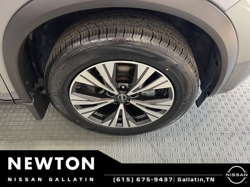 Used 2023 Nissan Rogue SV w/ SV Premium Package AWD/4WD image 45