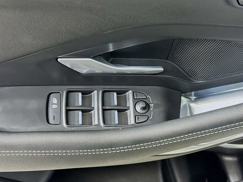 Used 2024 Jaguar E-PACE R-Dynamic SE image 19