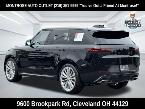 Used 2024 Land Rover Range Rover Sport SE AWD/4WD image 6