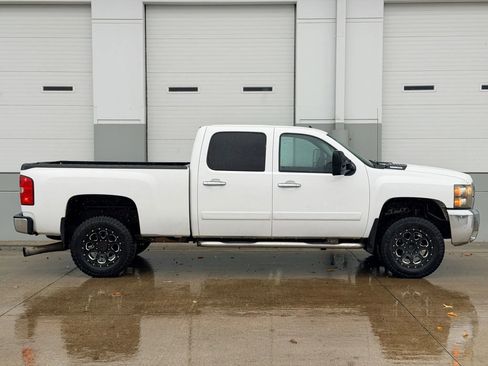 Used 2007 Chevrolet Silverado 2500 LTZ w/ Safety Package image 6