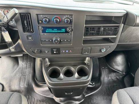 Used 2025 GMC Savana 2500 w/ Driver Convenience Package RWD image 20