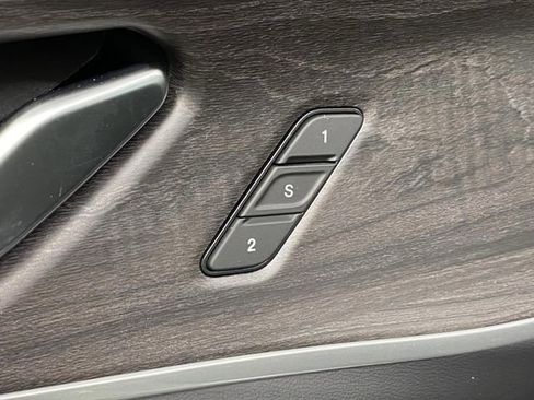 New 2025 Jeep Grand Cherokee L Limited w/ Black Appearance Package image 29