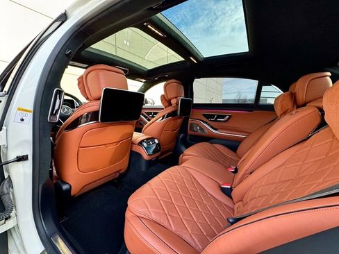 Used 2021 Mercedes-Benz S 580 4MATIC Sedan image 24